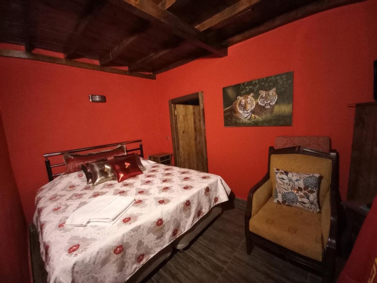 Appartement Demeter Rose Stonehouse Pansion à Antalya Extérieur photo