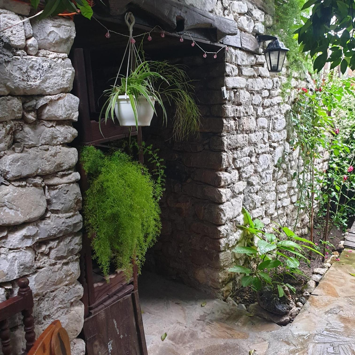 Appartement Demeter Rose Stonehouse Pansion à Antalya Extérieur photo