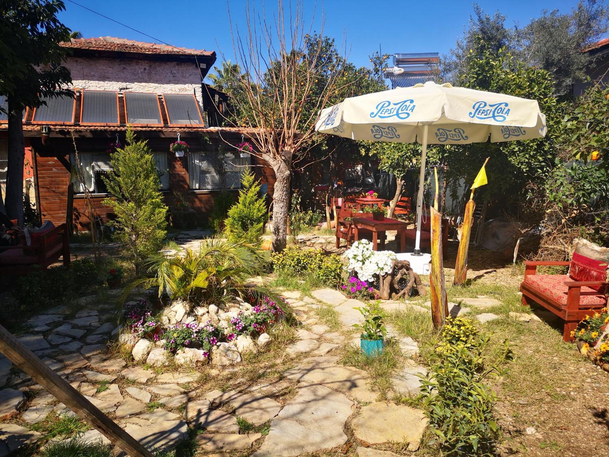 Appartement Demeter Rose Stonehouse Pansion à Antalya Extérieur photo