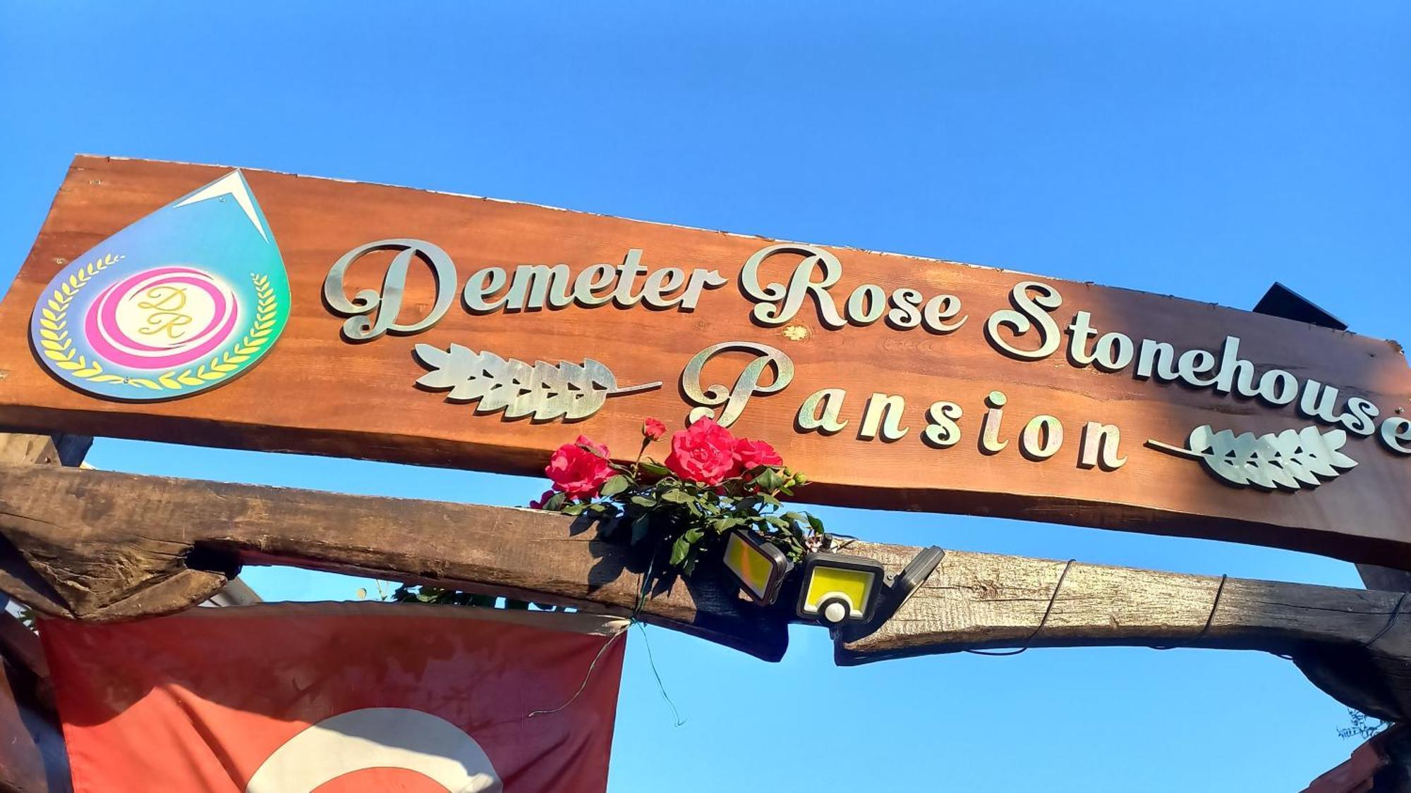 Appartement Demeter Rose Stonehouse Pansion à Antalya Extérieur photo